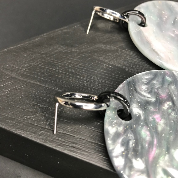 🆑 Milky Way Disc Drop Earrings - Picture 6 of 6